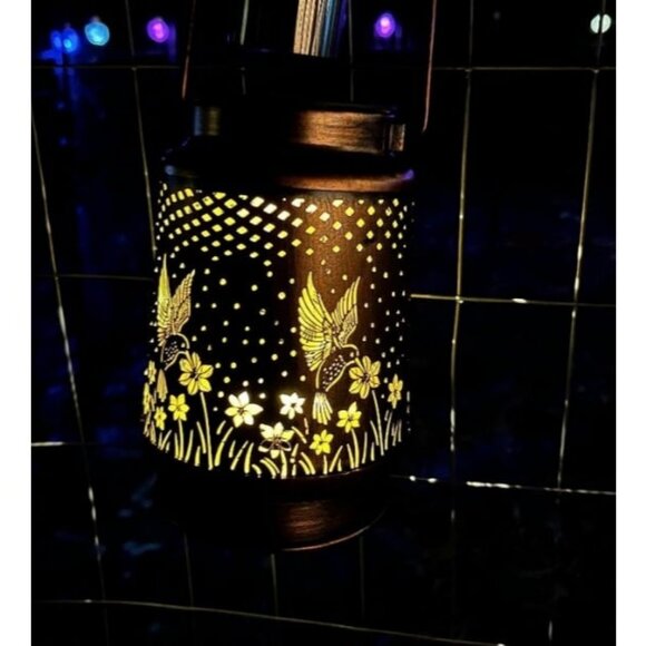 Hummingbird Solar Lantern Lights Outdoor Hanging Metal Decor Lanterns-Waterproof - Picture 2 of 3